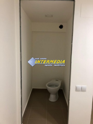 ocazie-spatiu-comercial-de-vanzare-87-mp-cetate-finisat-total-ocazie-7
